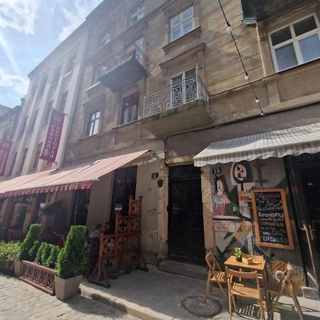 Staroievreiska Apartments Lviv Ngoại thất bức ảnh