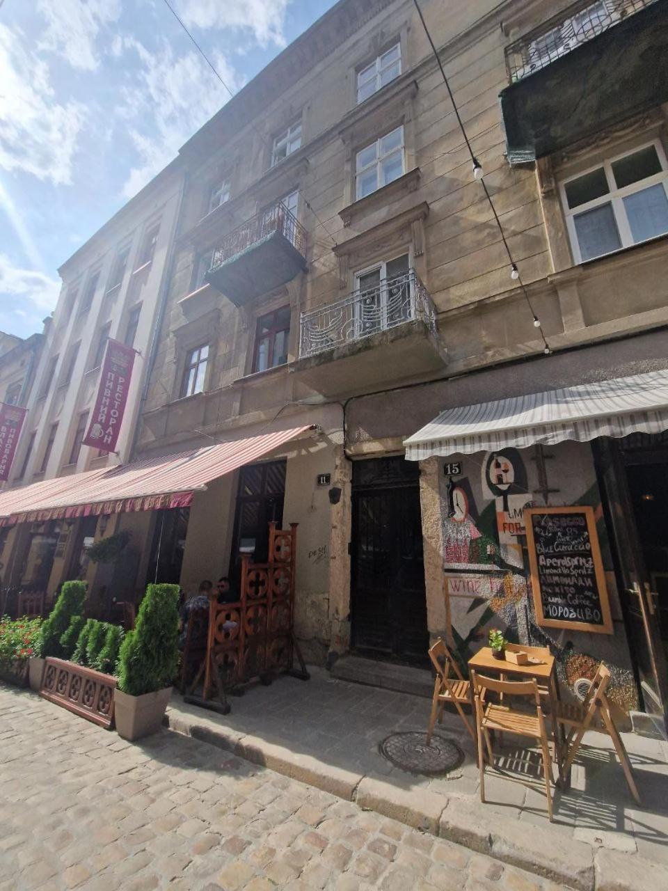 Staroievreiska Apartments Lviv Ngoại thất bức ảnh