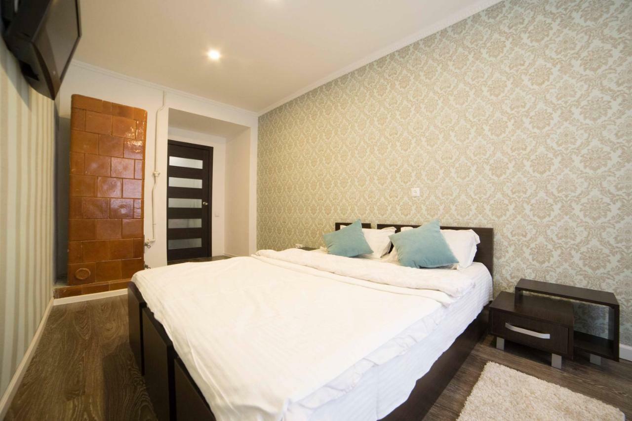Staroievreiska Apartments Lviv Ngoại thất bức ảnh